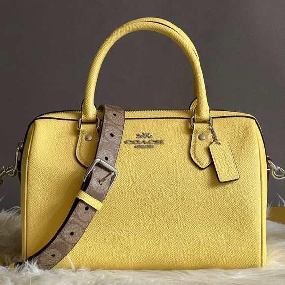 💰SOLD - CH322 - Coach Rowan Satchel with Signature Canvas Detail - Picture 2 of 12